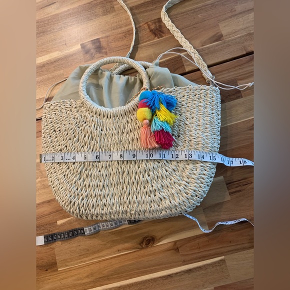Hand Woven Handbag Boho Style NWT - Picture 4 of 9